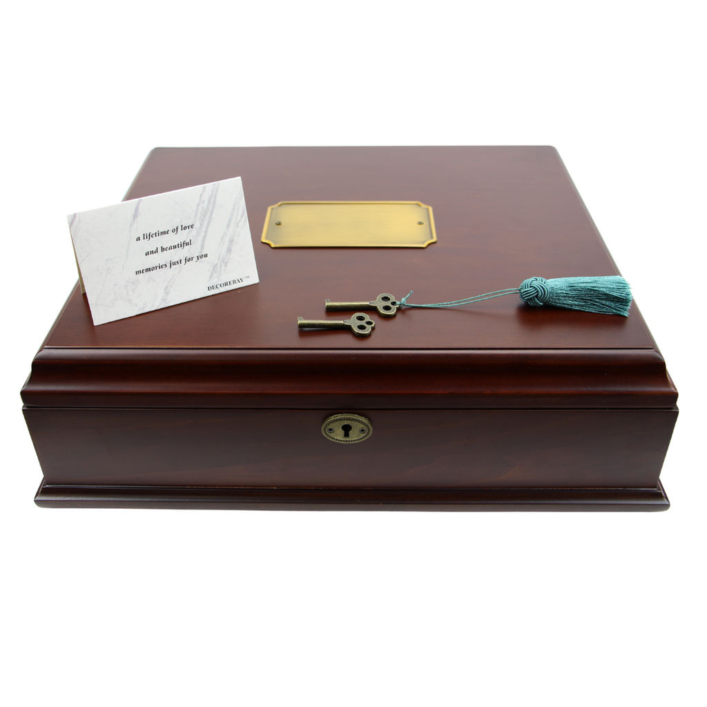 Decorebay Antico Wooden Lockable Memory and Treasure Box